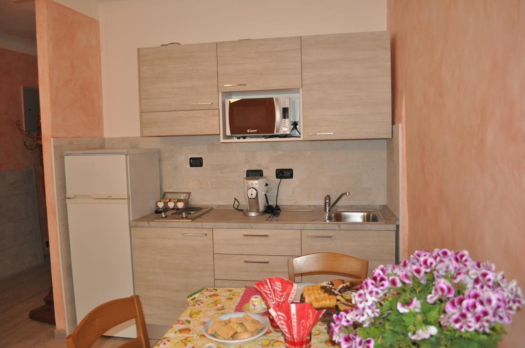 Apartments Il Delfino Aosta Habitación foto