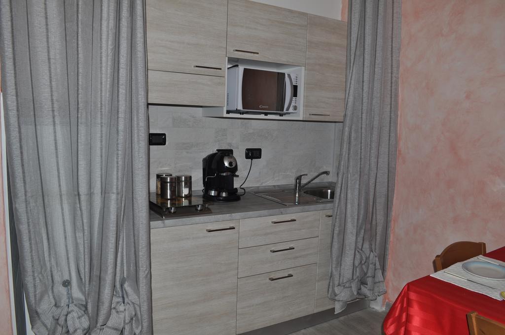 Apartments Il Delfino Aosta Habitación foto